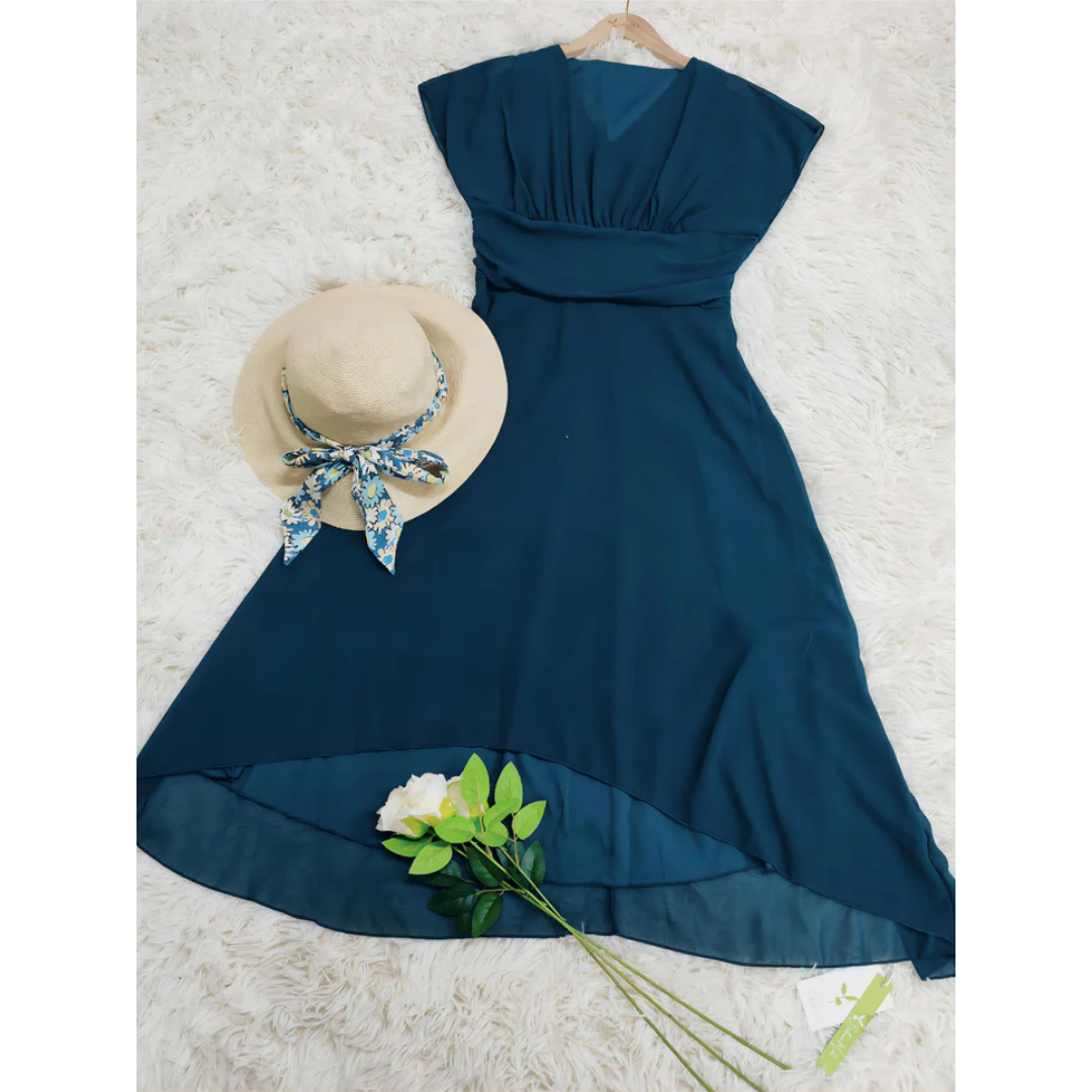 Aileen - Timeless Women's Midi Dress with V-neck and Flowy Skirt