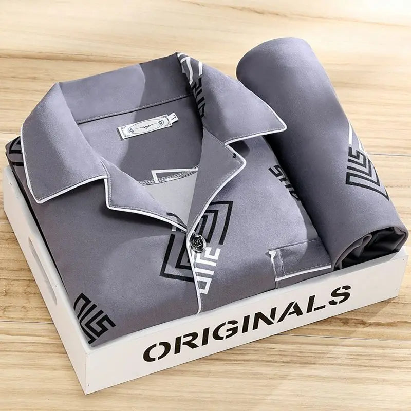 Alan - Comfortable Men's Pyjama Set with Shirt and Button Closure