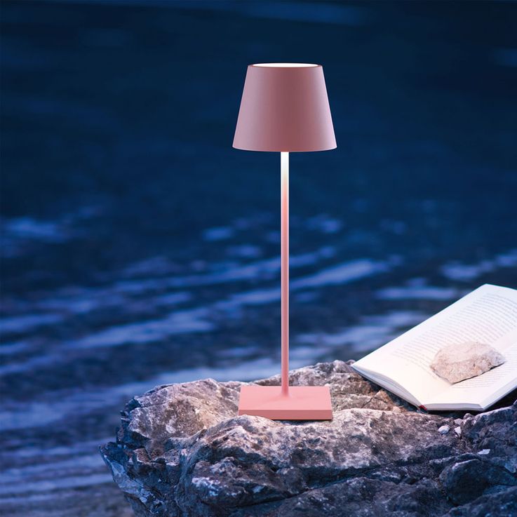 LumoHaven - Stylish Dimmable Table Lamp with USB-C Charging Port