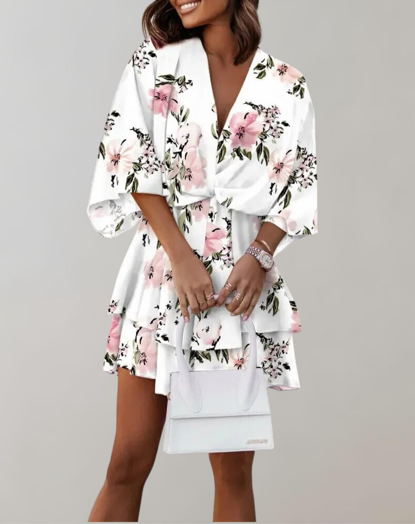 Valerie - Effortlessly Elegant Midi Dress with V-Neck and Batwing Design