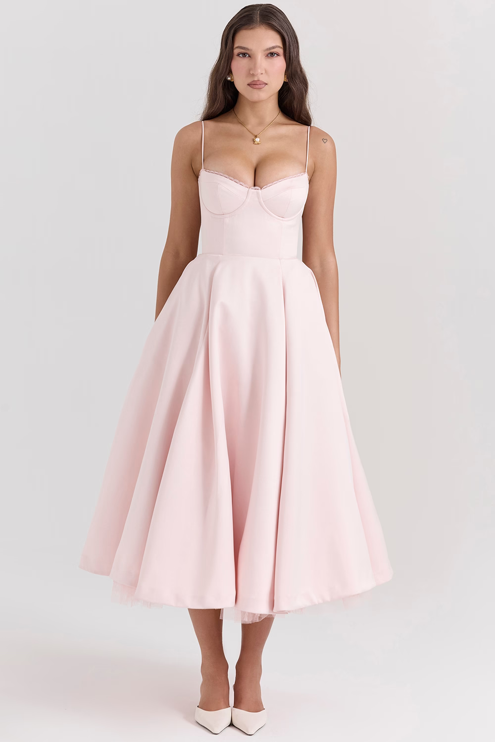 Devika - Elegant Slimming Dress with Flowing Style for Women