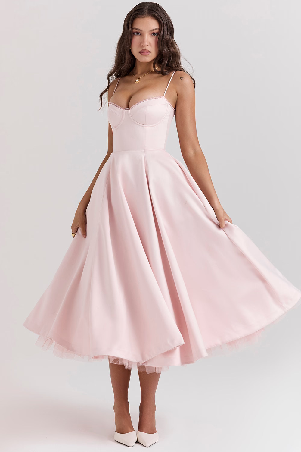 Devika - Elegant Slimming Dress with Flowing Style for Women