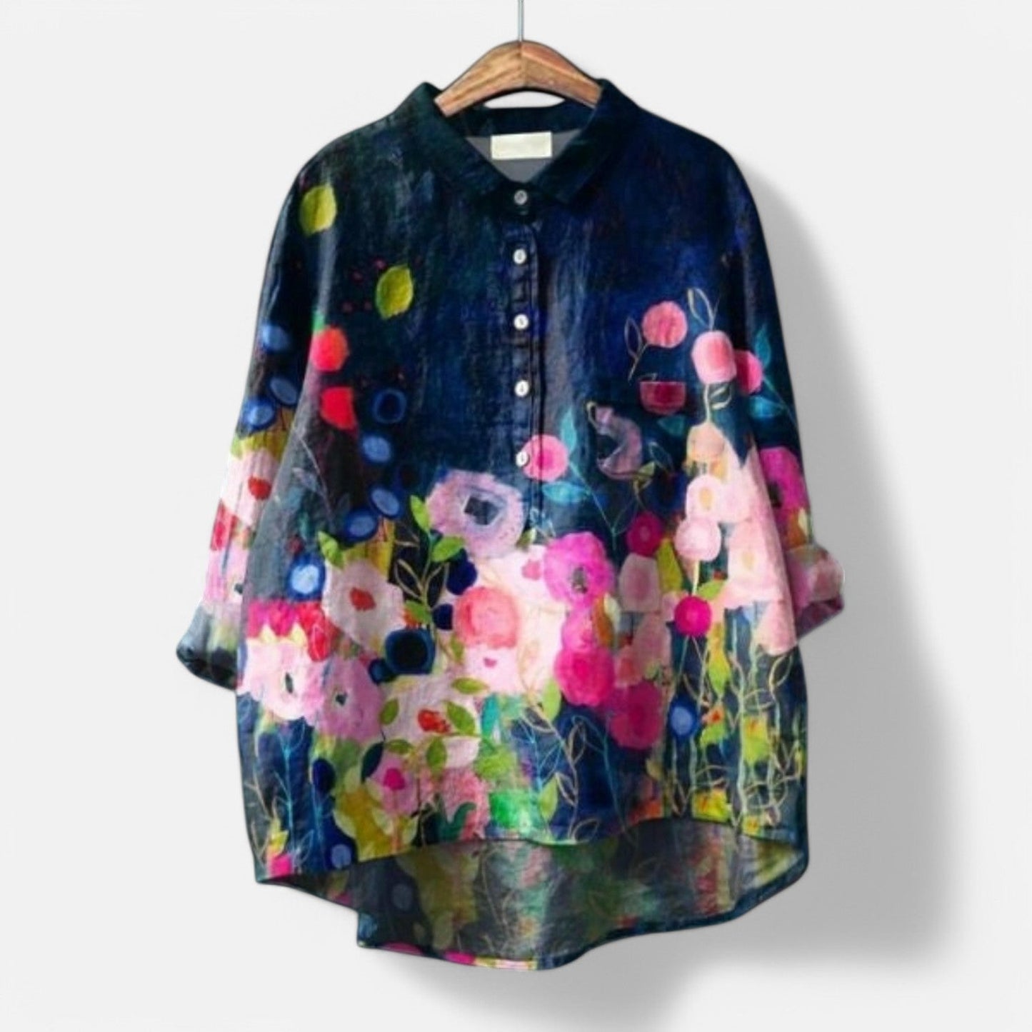 Kiara - Stylish Loose Fit Floral Blouse for Effortless Elegance