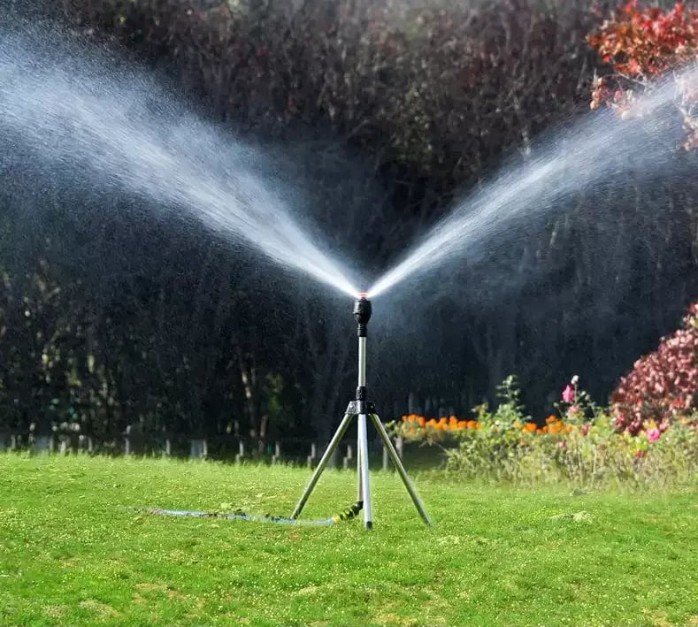 Bathora - Adjustable Rotating Irrigation Sprayer 360 Degree Garden