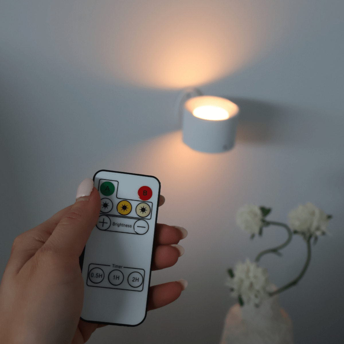Gardeon - Stylish Wireless LED Wall Lamp for Cozy Ambiance