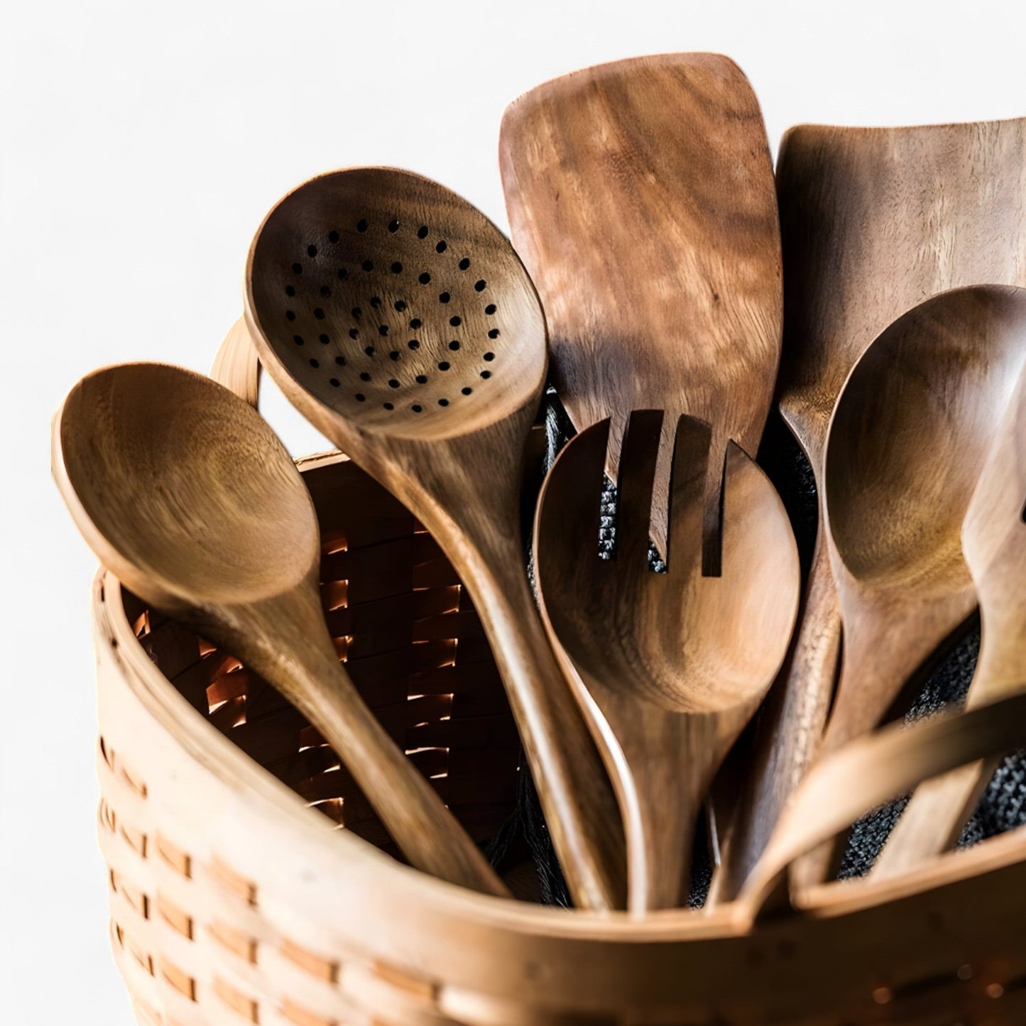 Alexis - Elegant and Sustainable Wooden Kitchen Utensil Set