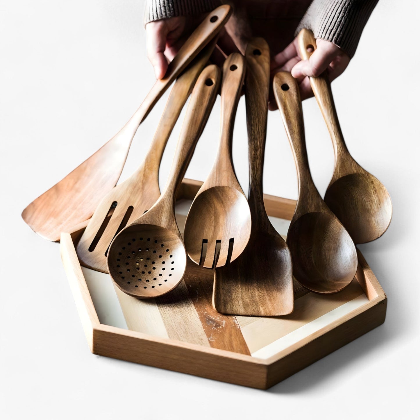Alexis - Elegant and Sustainable Wooden Kitchen Utensil Set