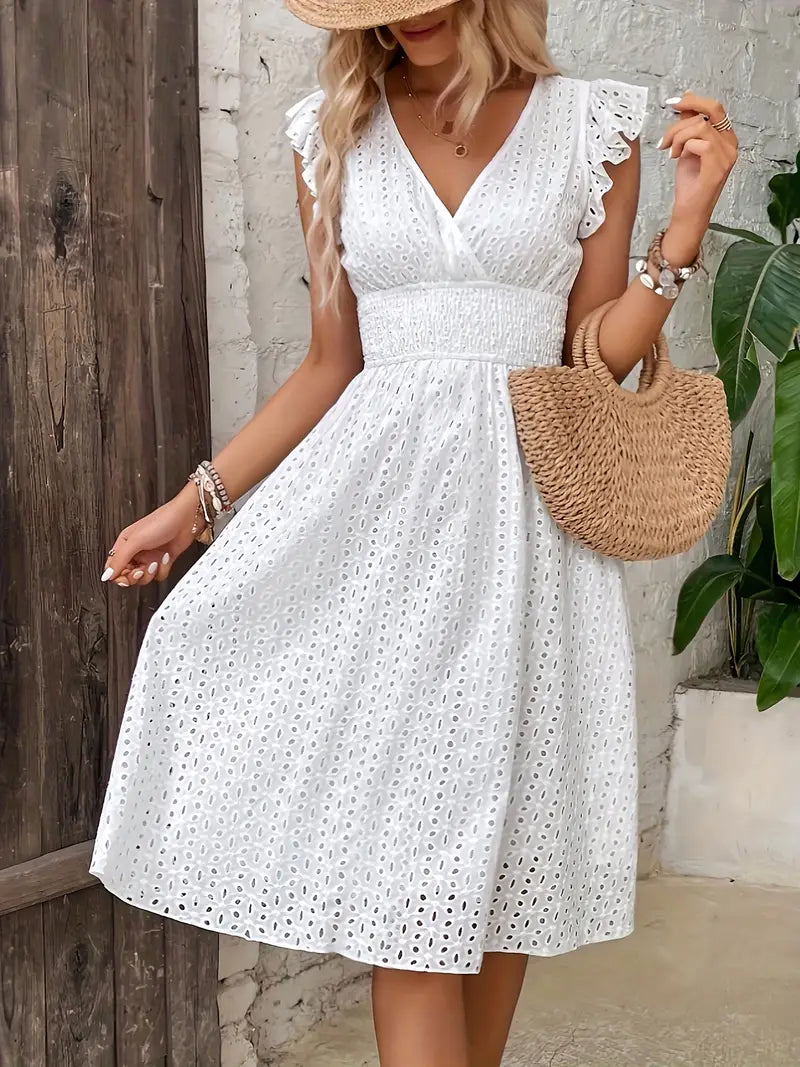 Carlie - Elegant Women's Ruffle Dress with Cinched Waist and Charming Neckline