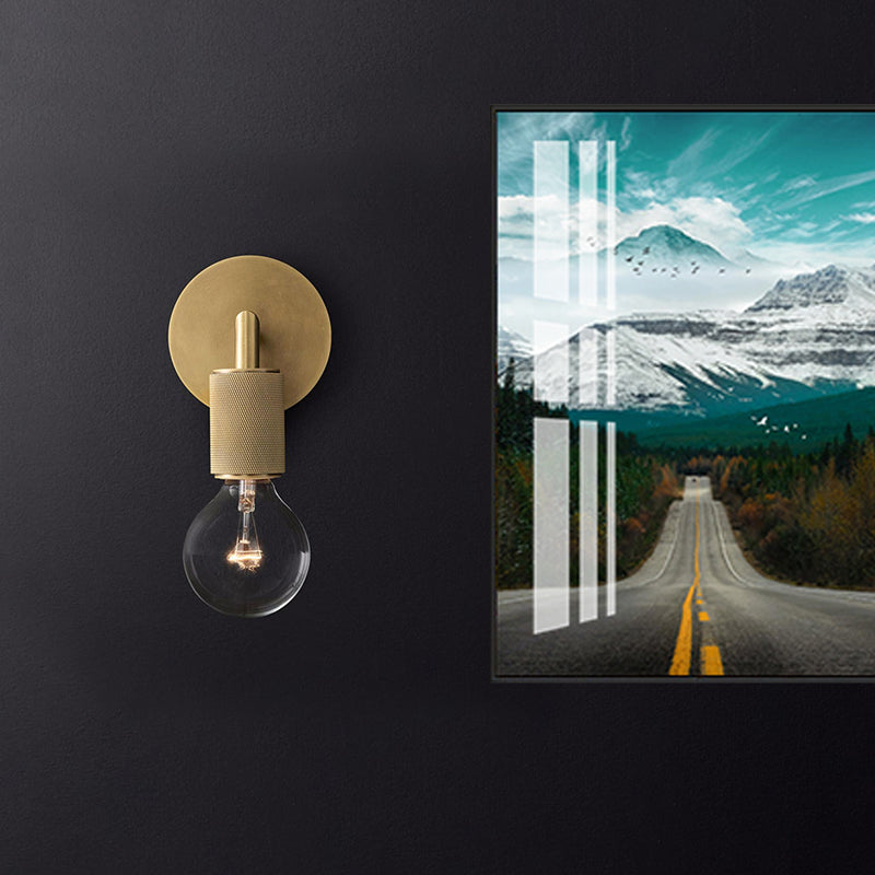 Lanterna - Modern Brass Double Bulb Wall Sconce for Elegant Homes