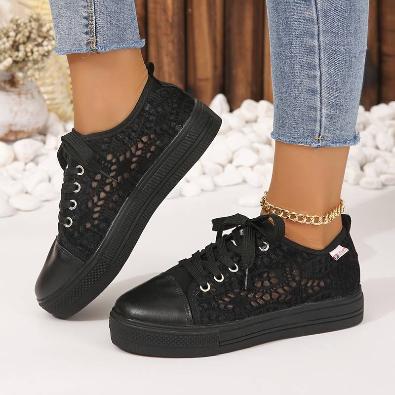 Ivy - Chic and Airy Lace Sneakers with Breathable Design