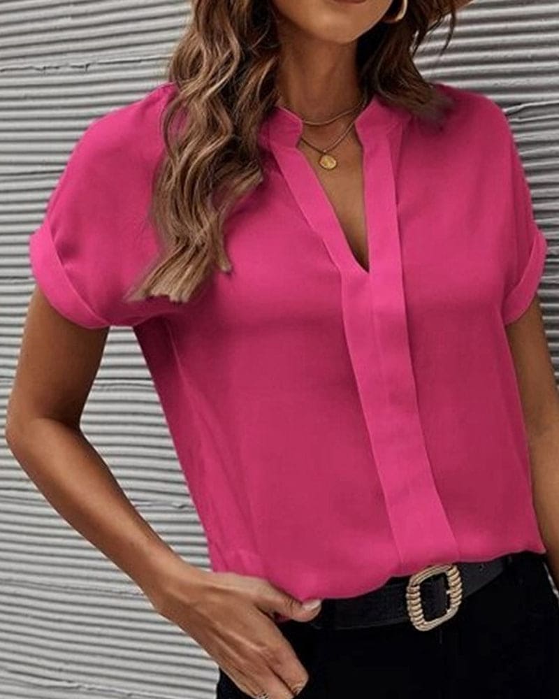 Amy - Elegant Women's Short-Sleeved Blouse with V-Neck Design