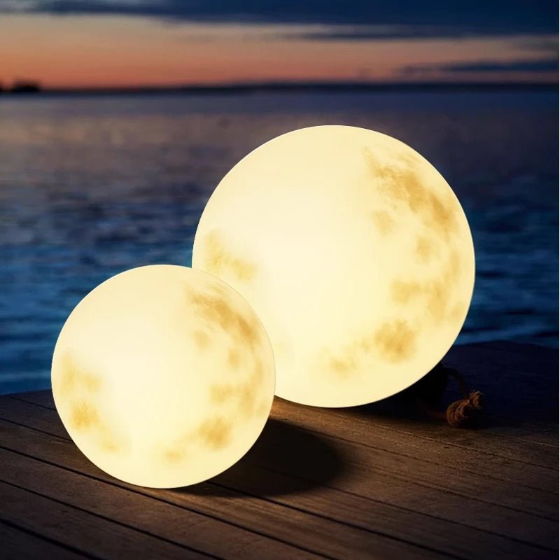 Luxora - Moon Lamp Garden Light in Moon Shape Outdoor Decor