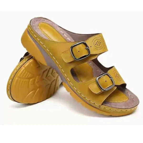 Calla - Stylish Open-Toe Platform Sandals with Adjustable Buckle Straps
