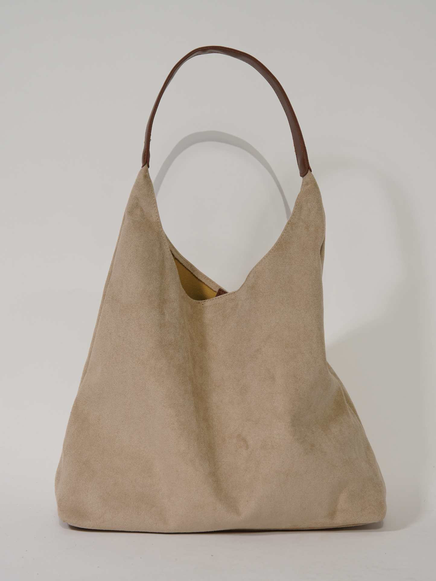 Livi - Stylish Daily Leather Tote for Effortless Elegance and Utility
