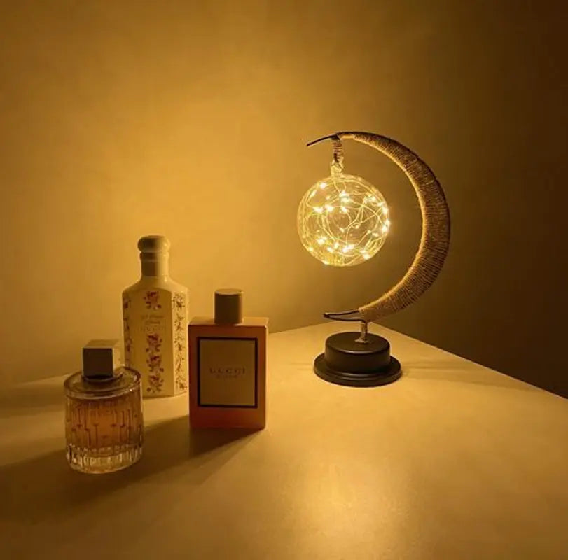 LustraPod - Enchanted Lunar Lamp with Magical Glow and Elegant Design