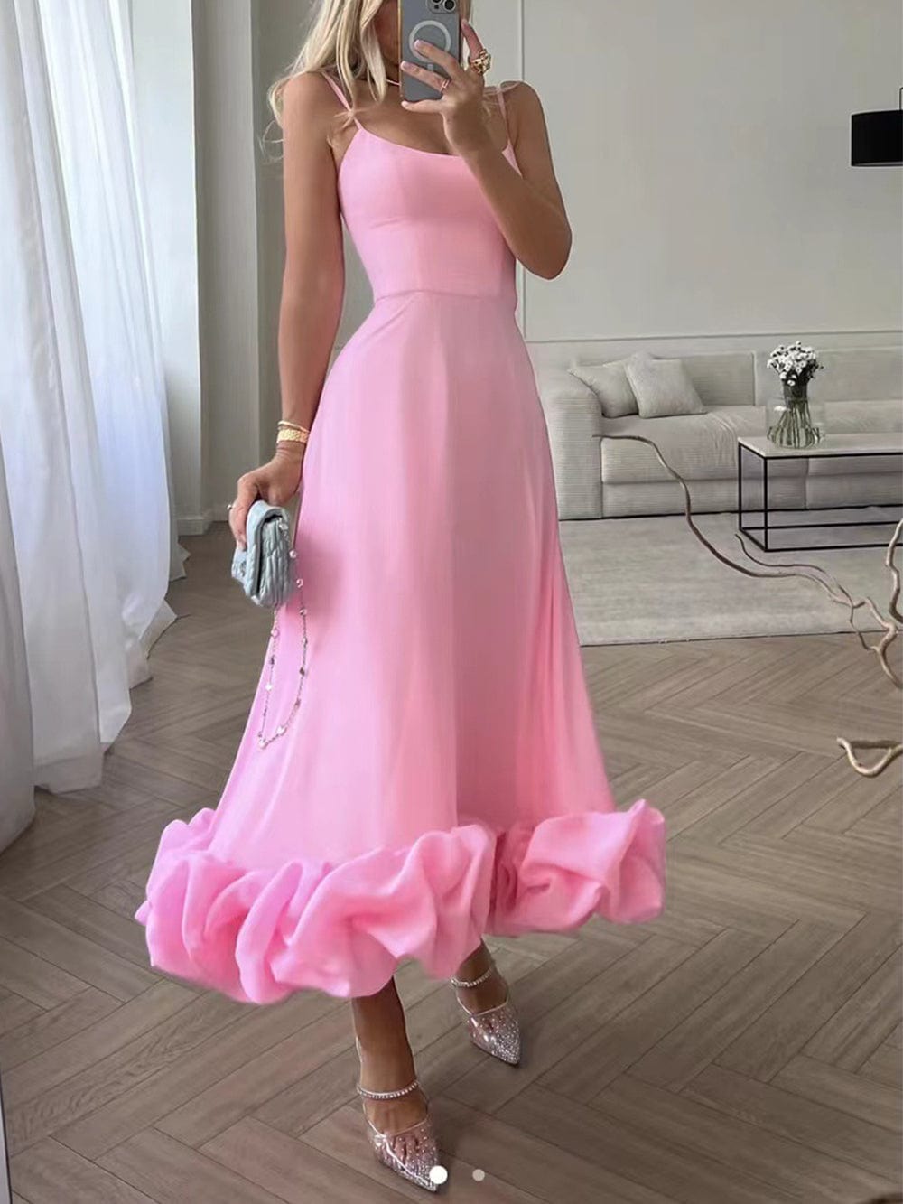 Rylie - Elegant Midi Dress with Floral Embellishments for Parties