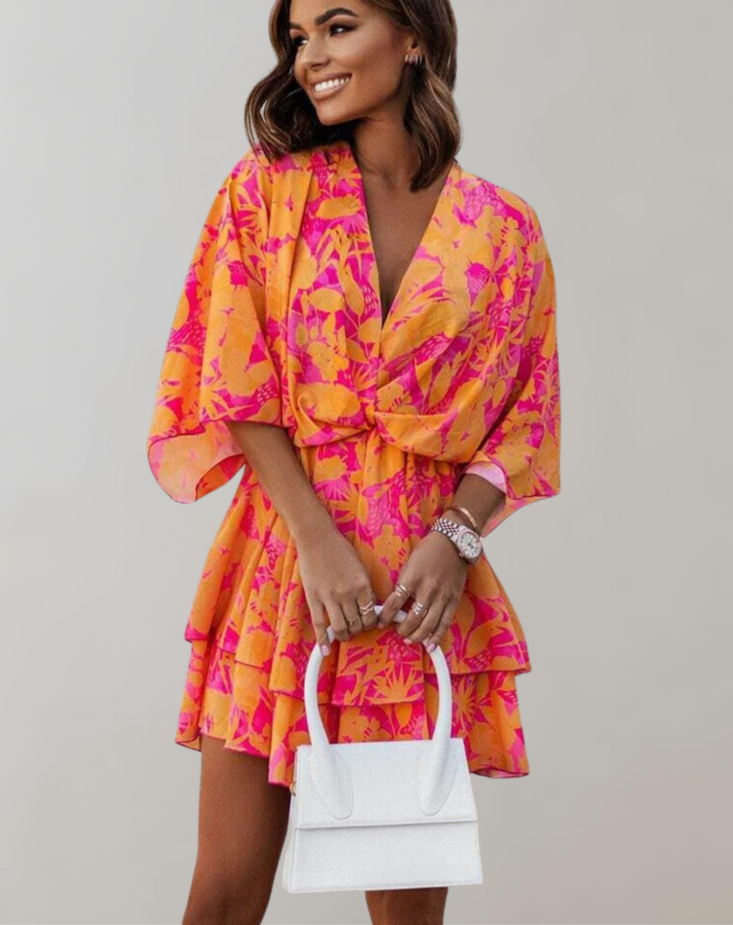 Valerie - Effortlessly Elegant Midi Dress with V-Neck and Batwing Design