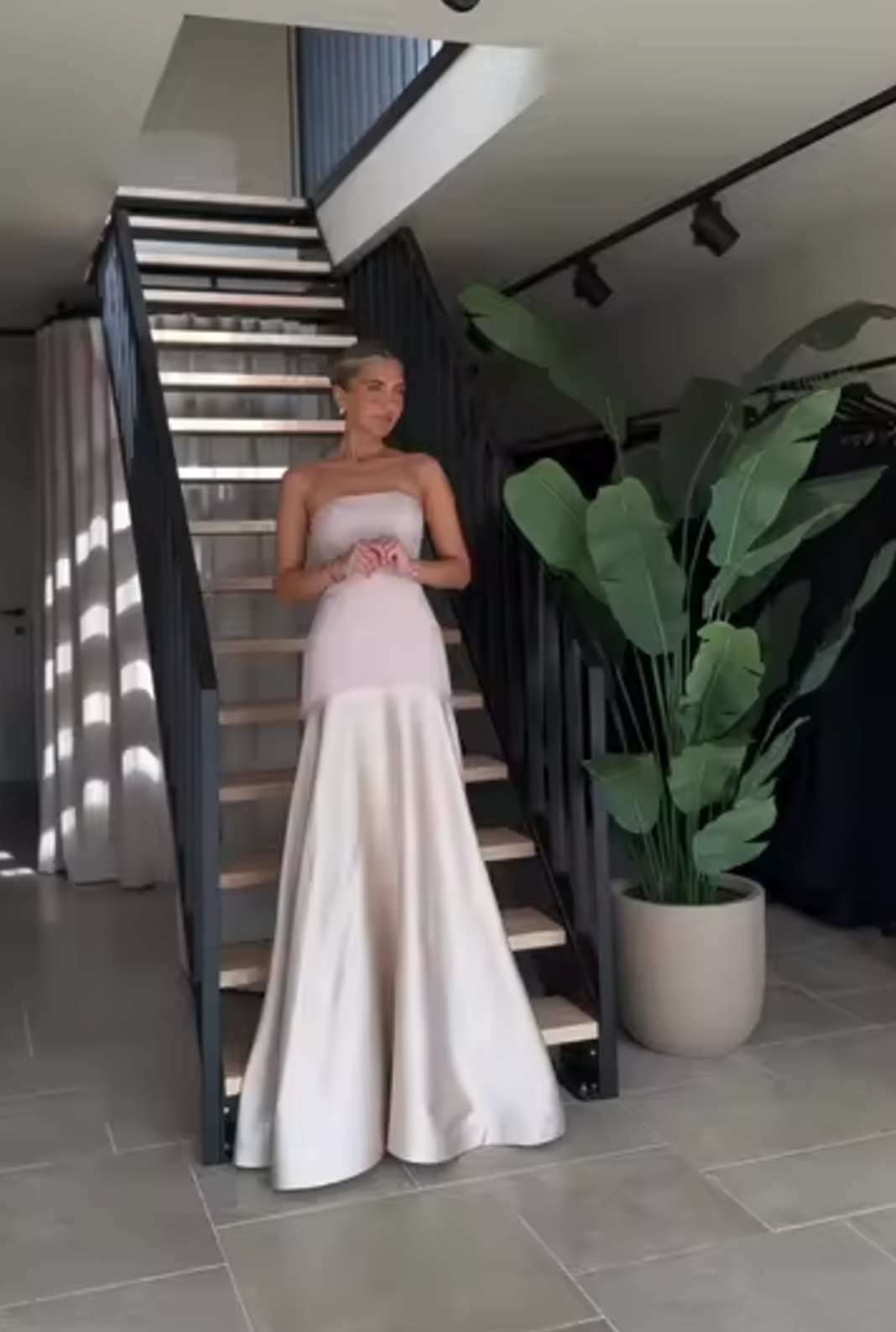 Kerra - Elegant Strapless Maxi Dress with Luxe Patchwork Design