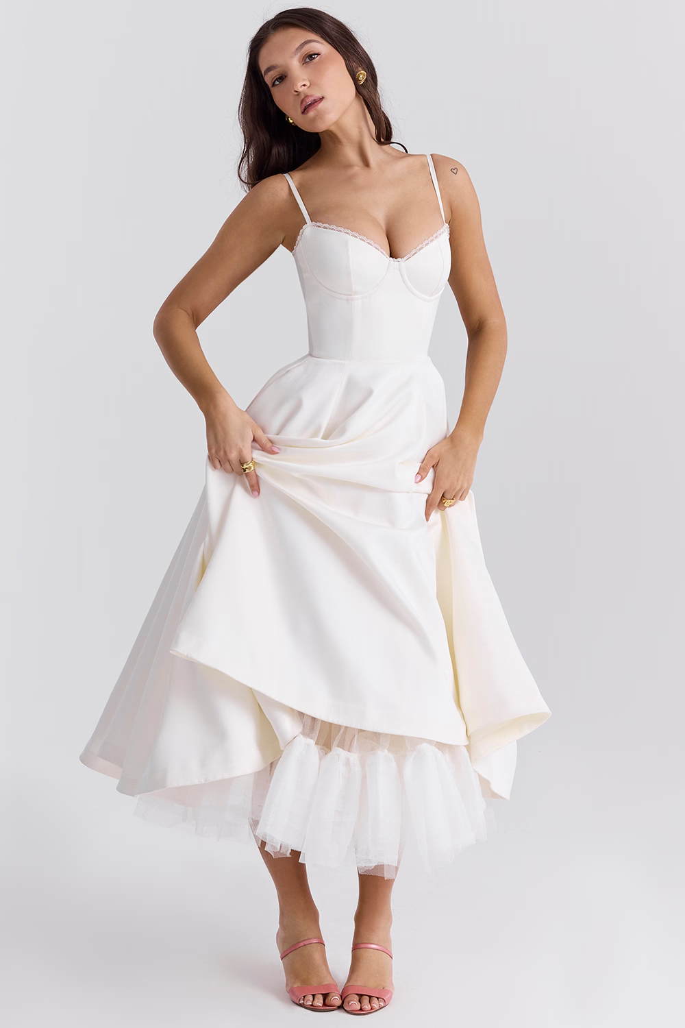 Devika - Elegant Slimming Dress with Flowing Style for Women