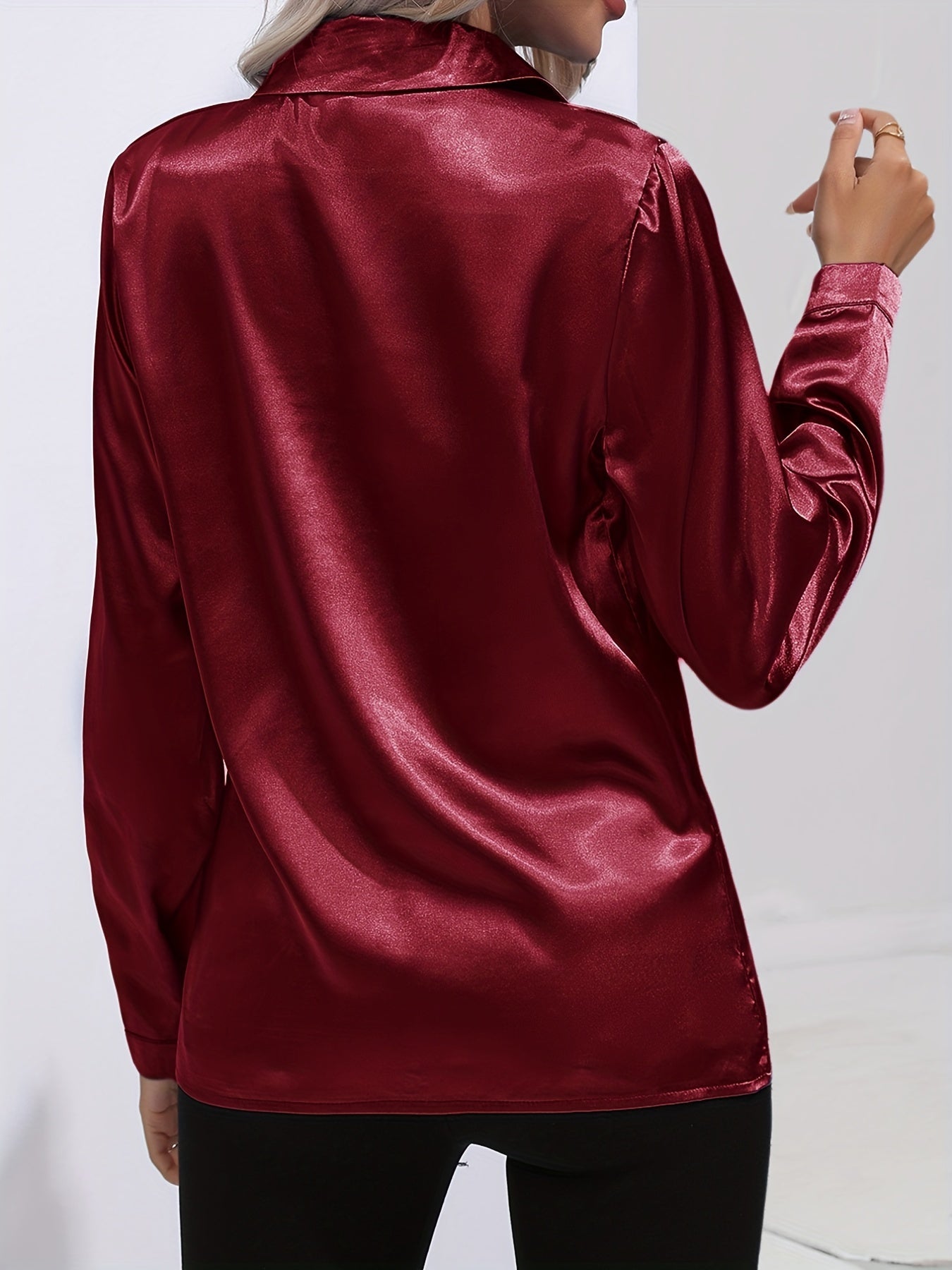 Dora - Elegant Women's Blouse in Luxurious Satin Finish