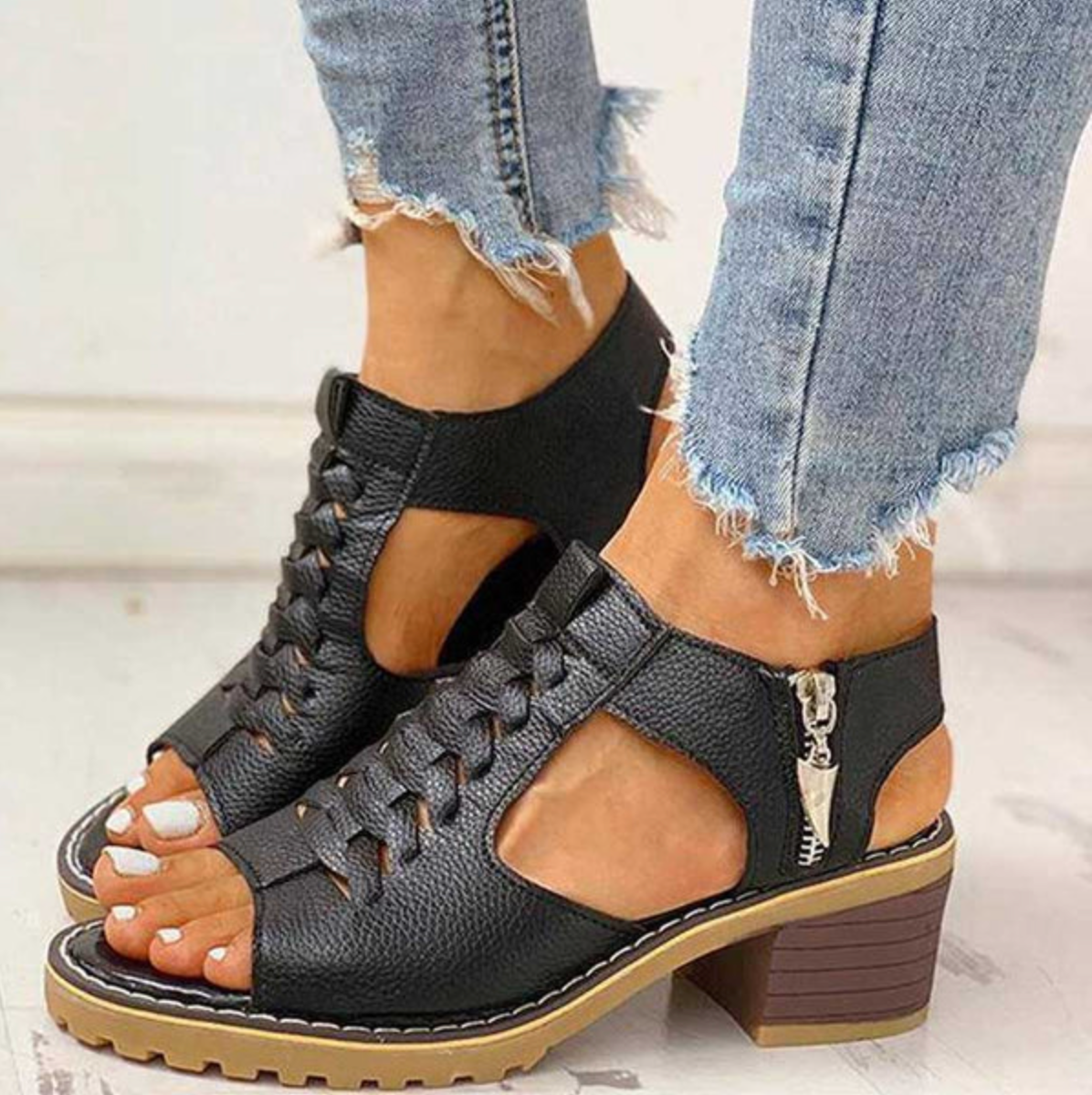 Olivia - Stylish High-Heeled Sandals for Confident Women