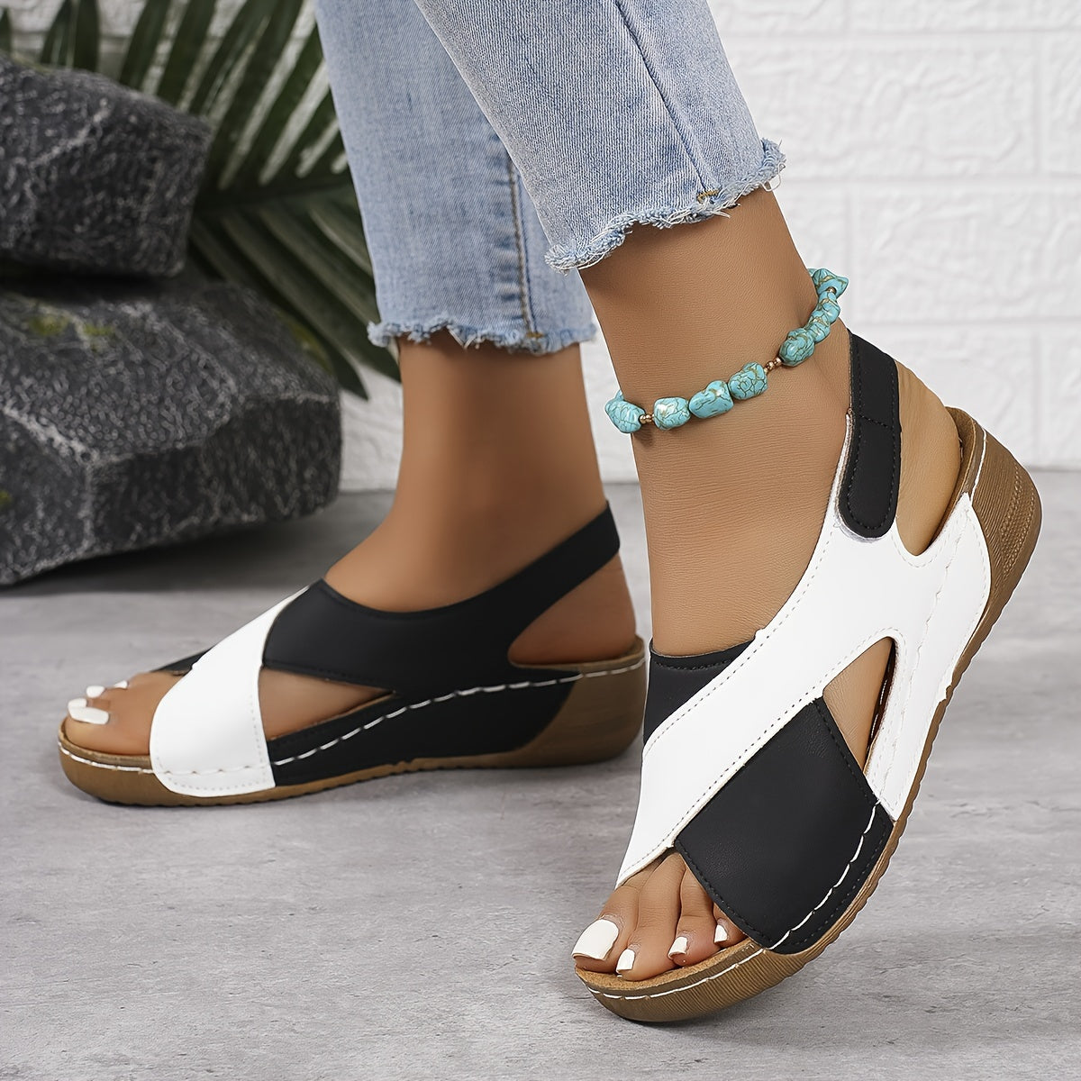Deryn - Comfortable Orthopedic Sandals for All-Day Support