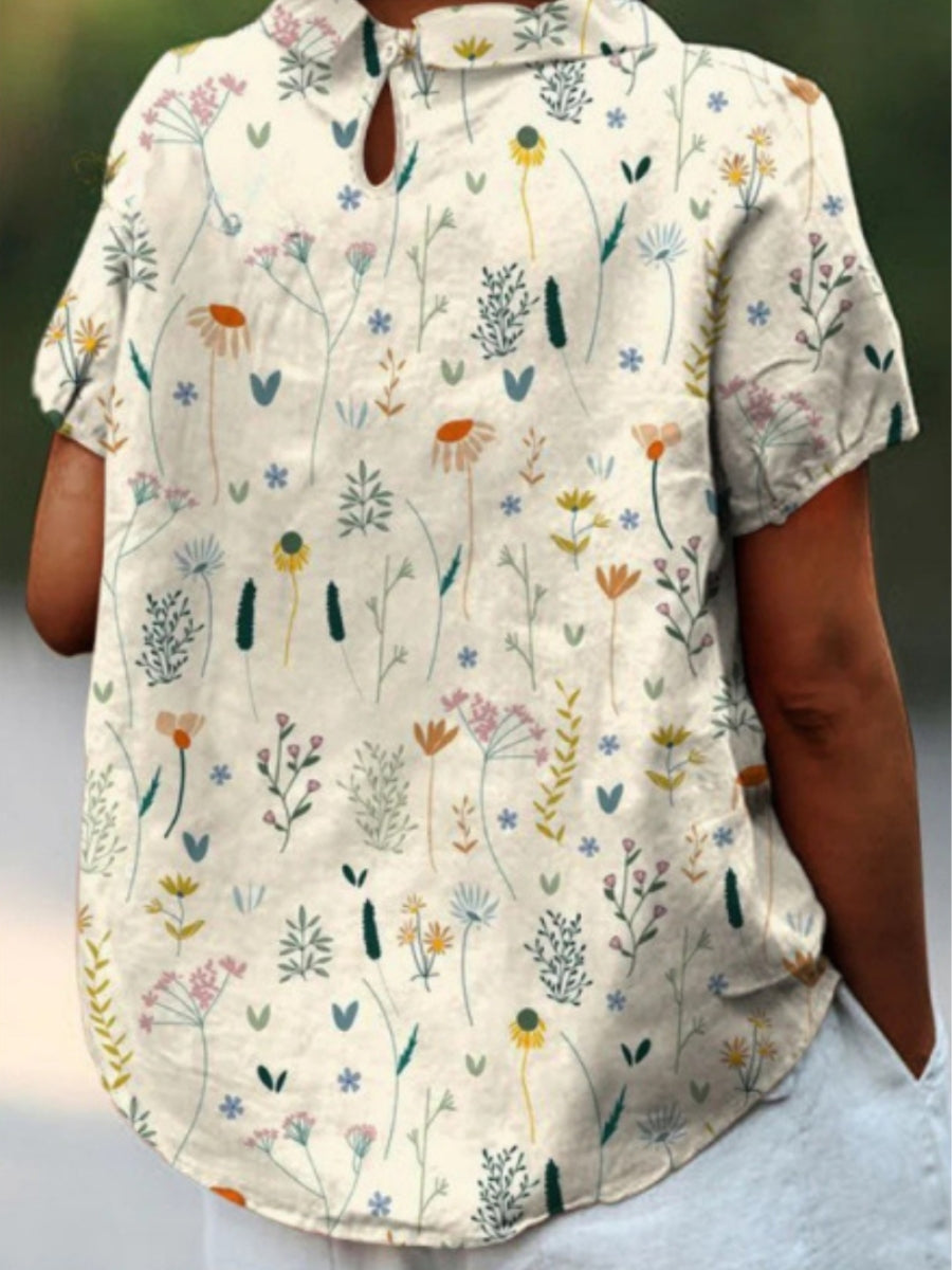 Giselle - Charming Women's Wildflower Blouse with Short Sleeves