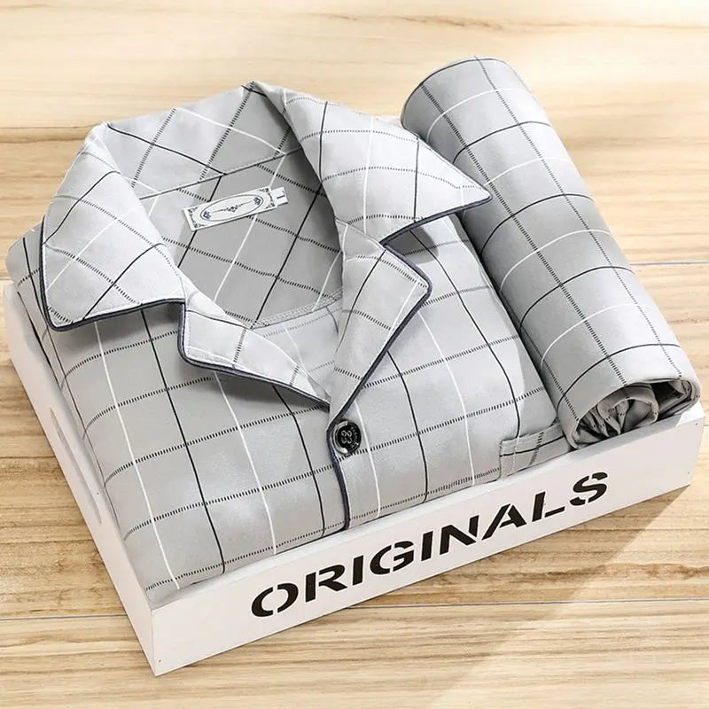 Alan - Comfortable Men's Pyjama Set with Shirt and Button Closure