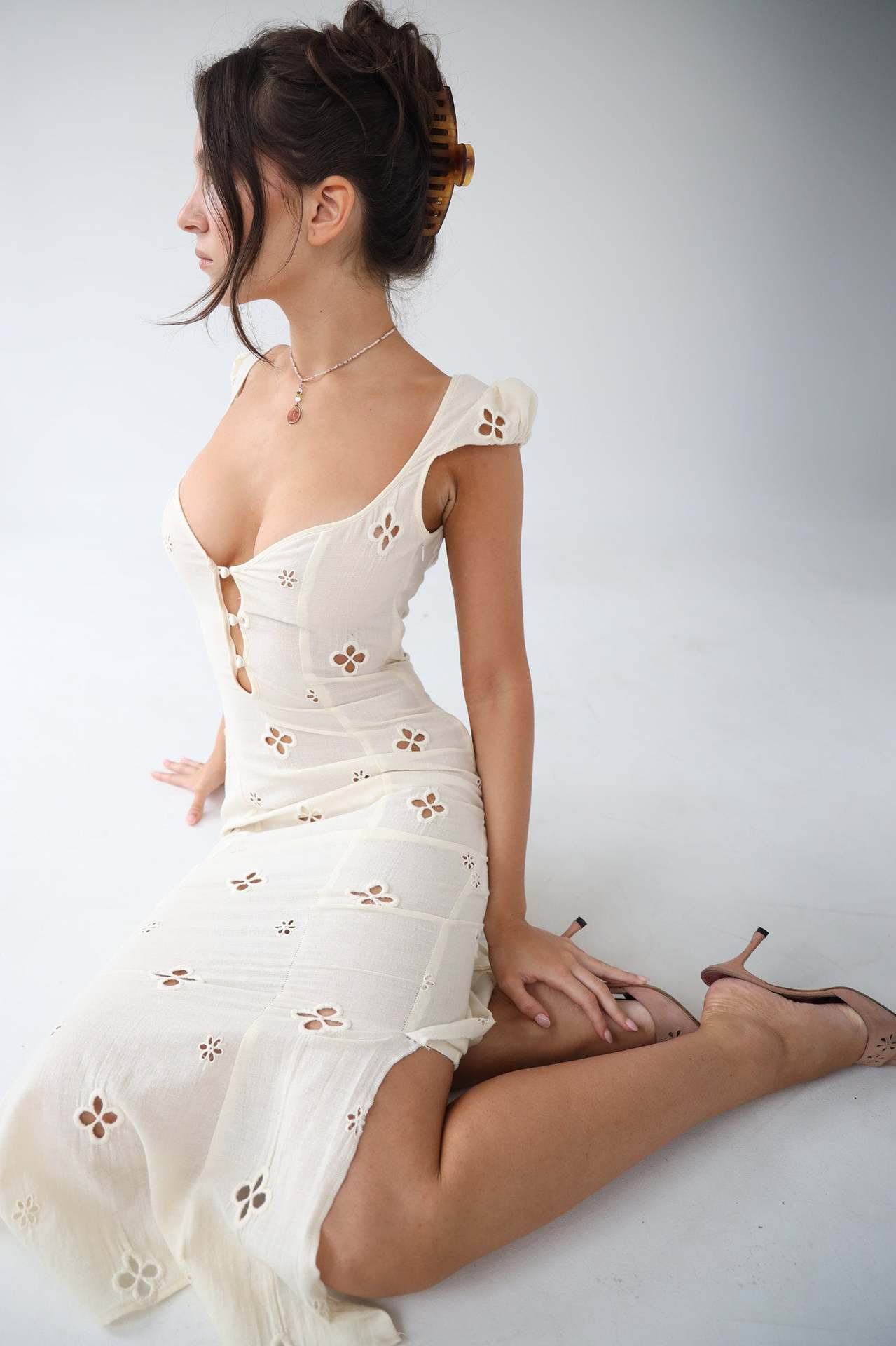 Isabella - Vintage Embroidered Fishtail Midi Dress with Puff Sleeves