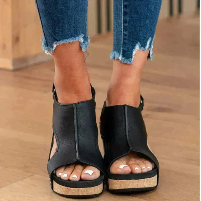 Meredith - Stylish Orthopedic Leather Sandals with Extra Support and Comfort