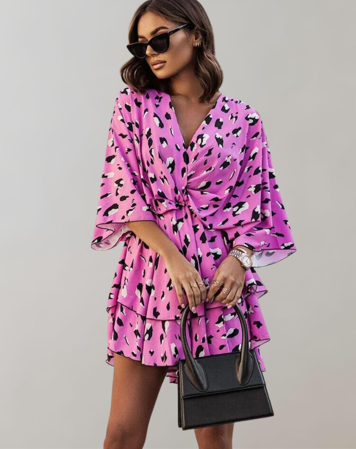 Valerie - Effortlessly Elegant Midi Dress with V-Neck and Batwing Design