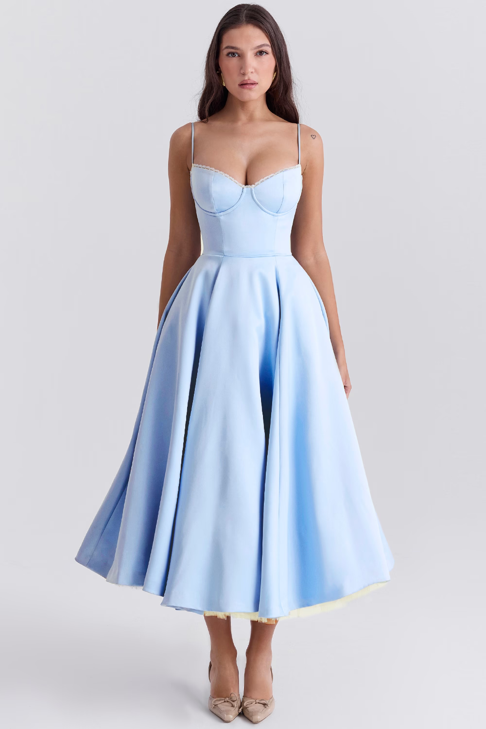Devika - Elegant Slimming Dress with Flowing Style for Women