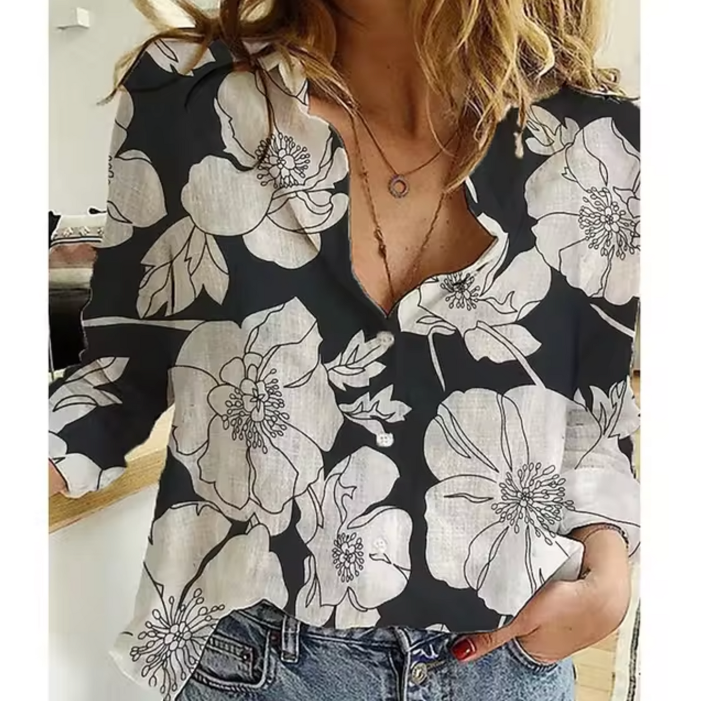 Bonnie - Lightweight Floral Print Blouse with Long Sleeves