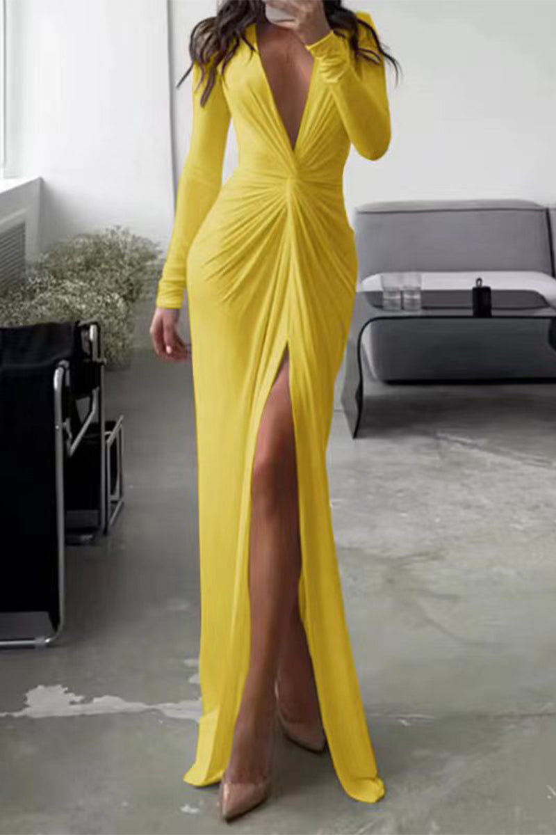 Liddy - Elegant Dress with V-neck and Pleated Neckline