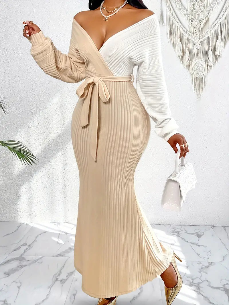 Rhianna - Elegant Long-Sleeved Maxi Dress with Tie Waist and Off-Shoulder Neckline