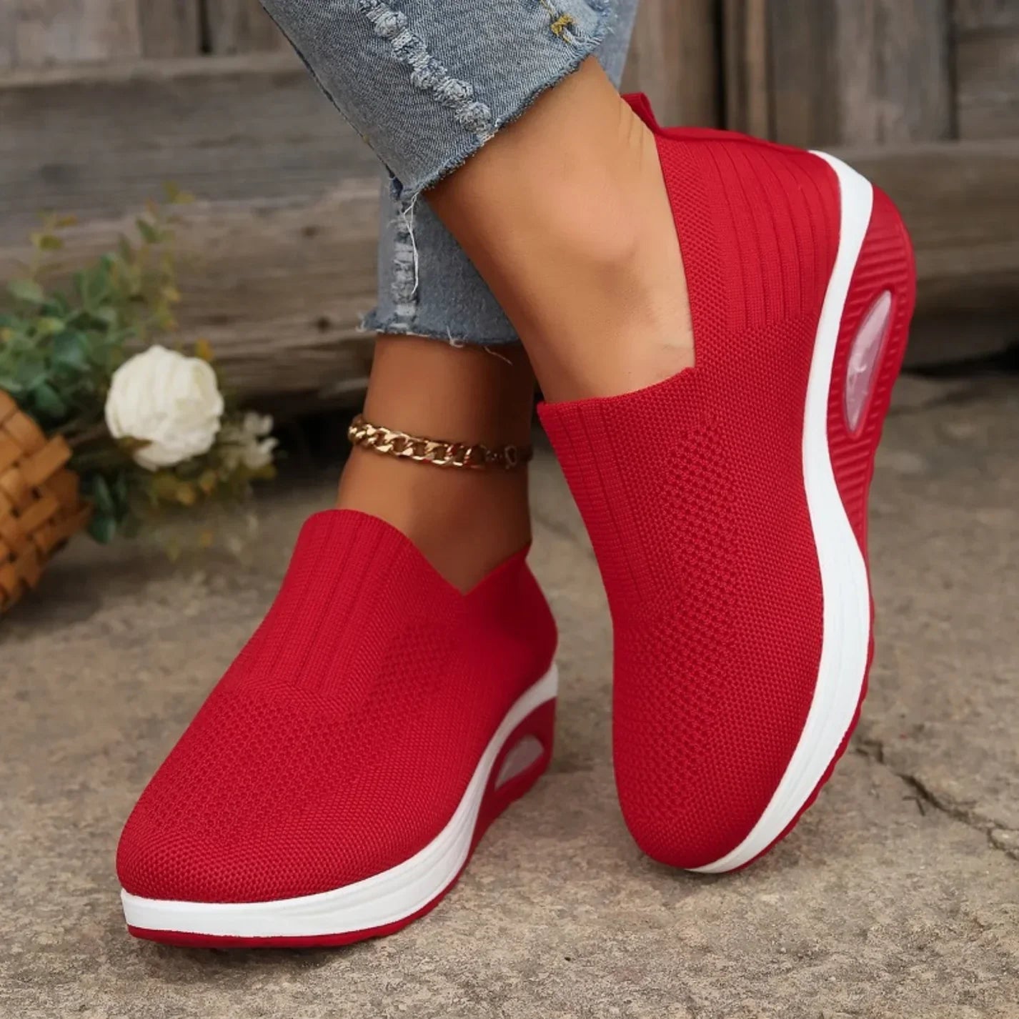Anya - Innovative Orthopedic Sneakers for Pain Relief and Comfort