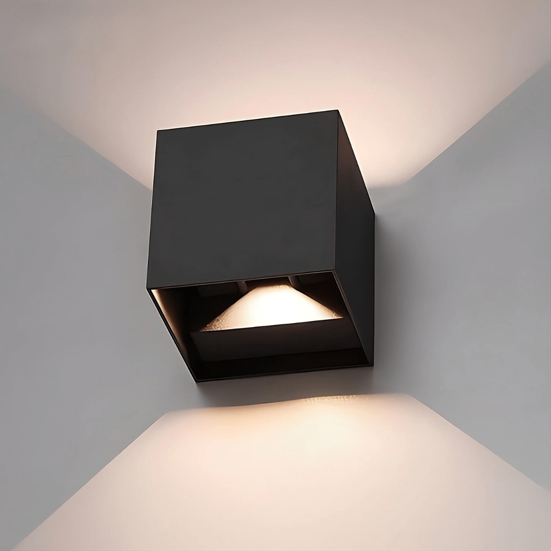 Ceiluxe - Modern Minimalist Wireless Wall Lamp for Contemporary Homes