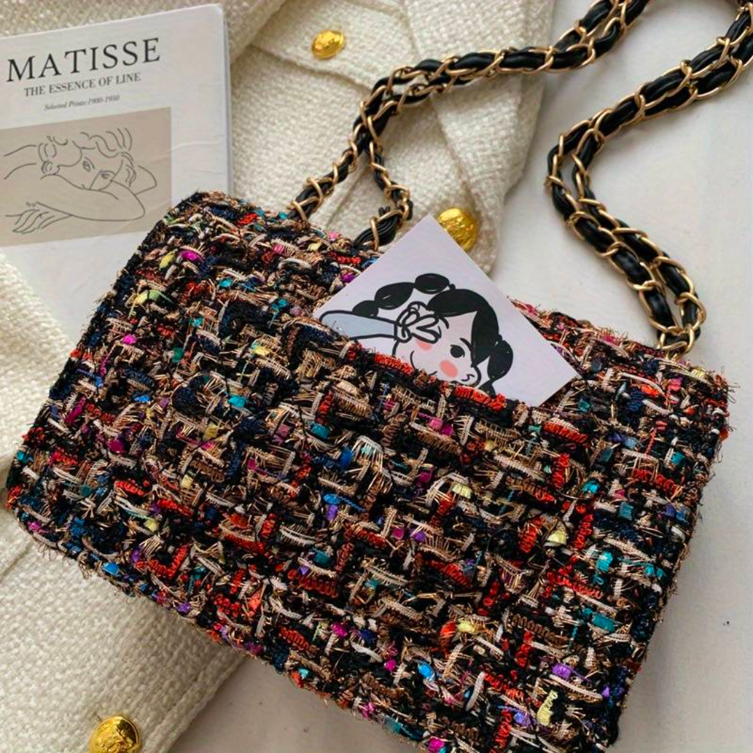 Adira - Elegant Women's Shoulder Bag with Timeless Sophistication