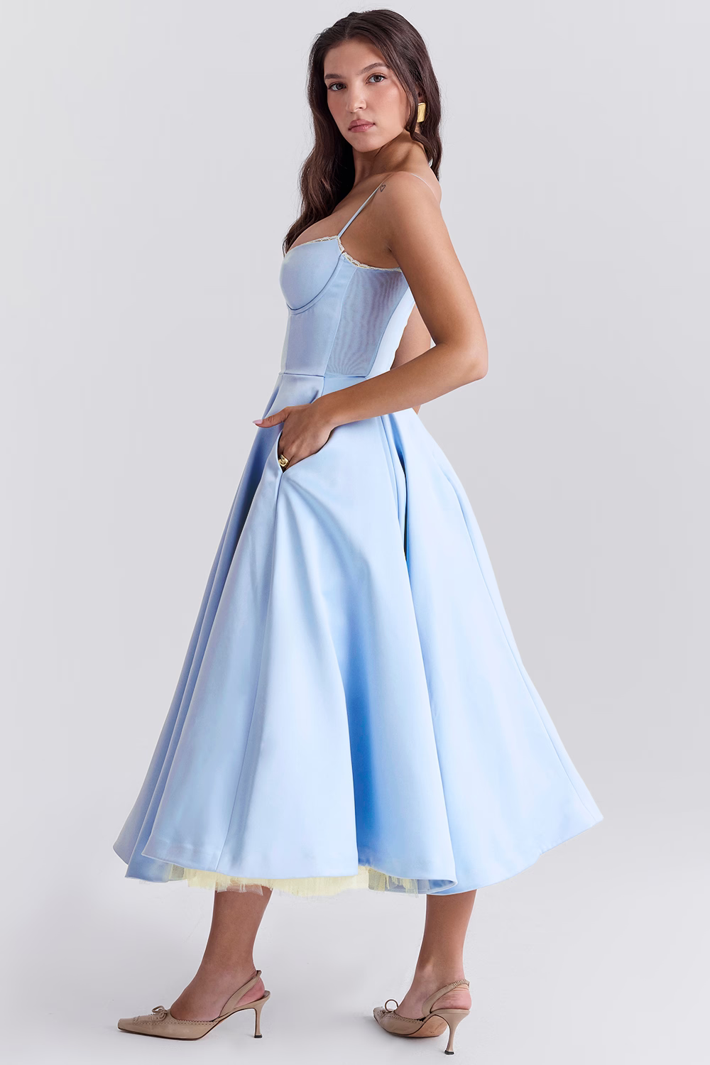 Devika - Elegant Slimming Dress with Flowing Style for Women