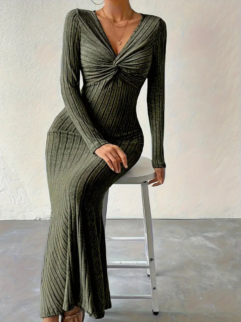 Ottilie - Chic Sexy Knitted Maxi Dress with Twisted Front and Deep V-neck
