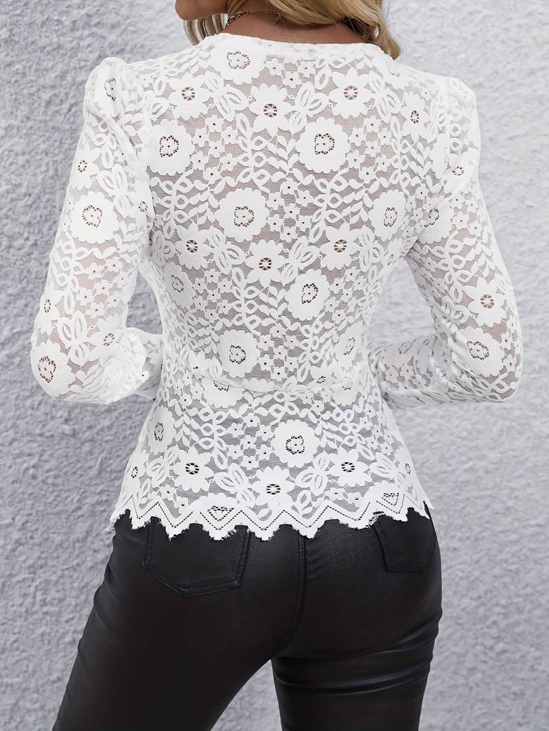 Annabel - Elegant Women's Long-Sleeved V-neck Top for Any Occasion