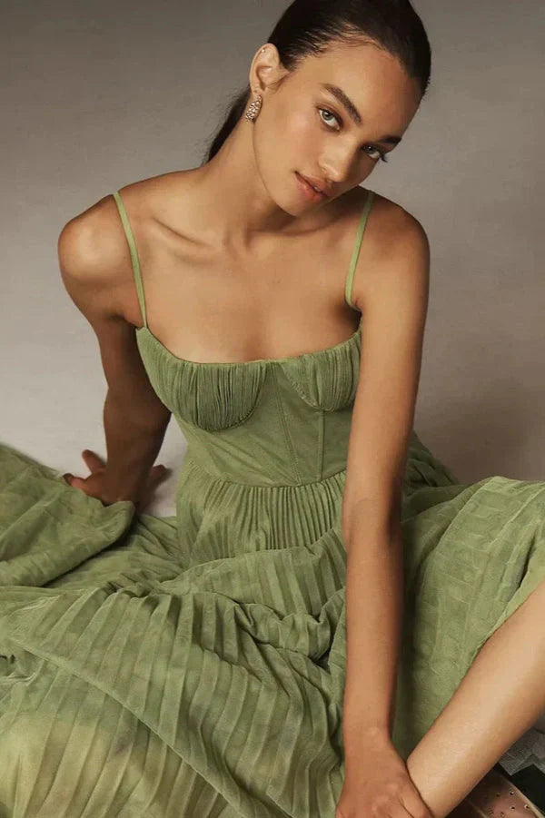 Kirsten - Elegant Pleated Fit and Flare Midi Dress in Soft Green