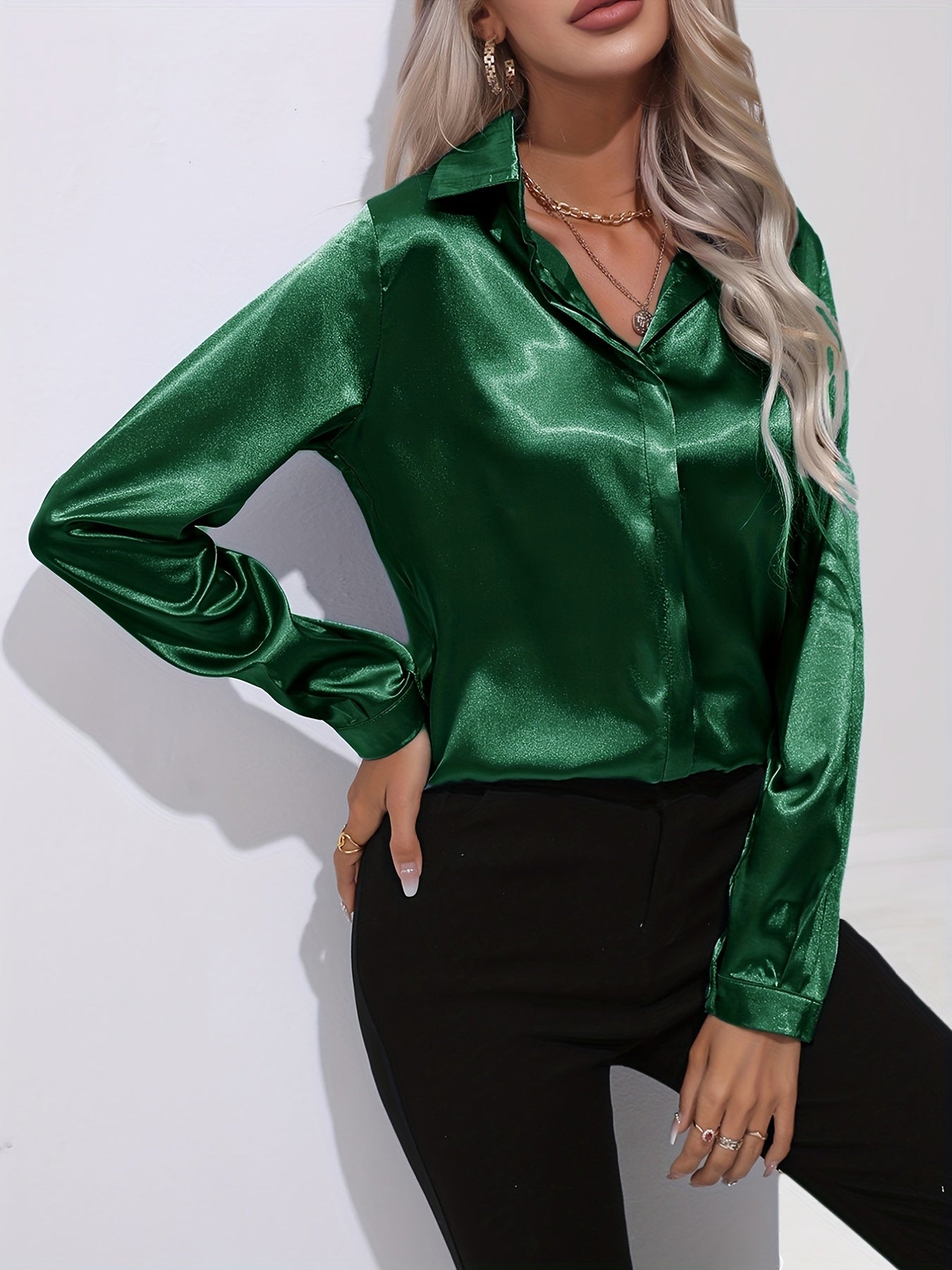 Dora - Elegant Women's Blouse in Luxurious Satin Finish