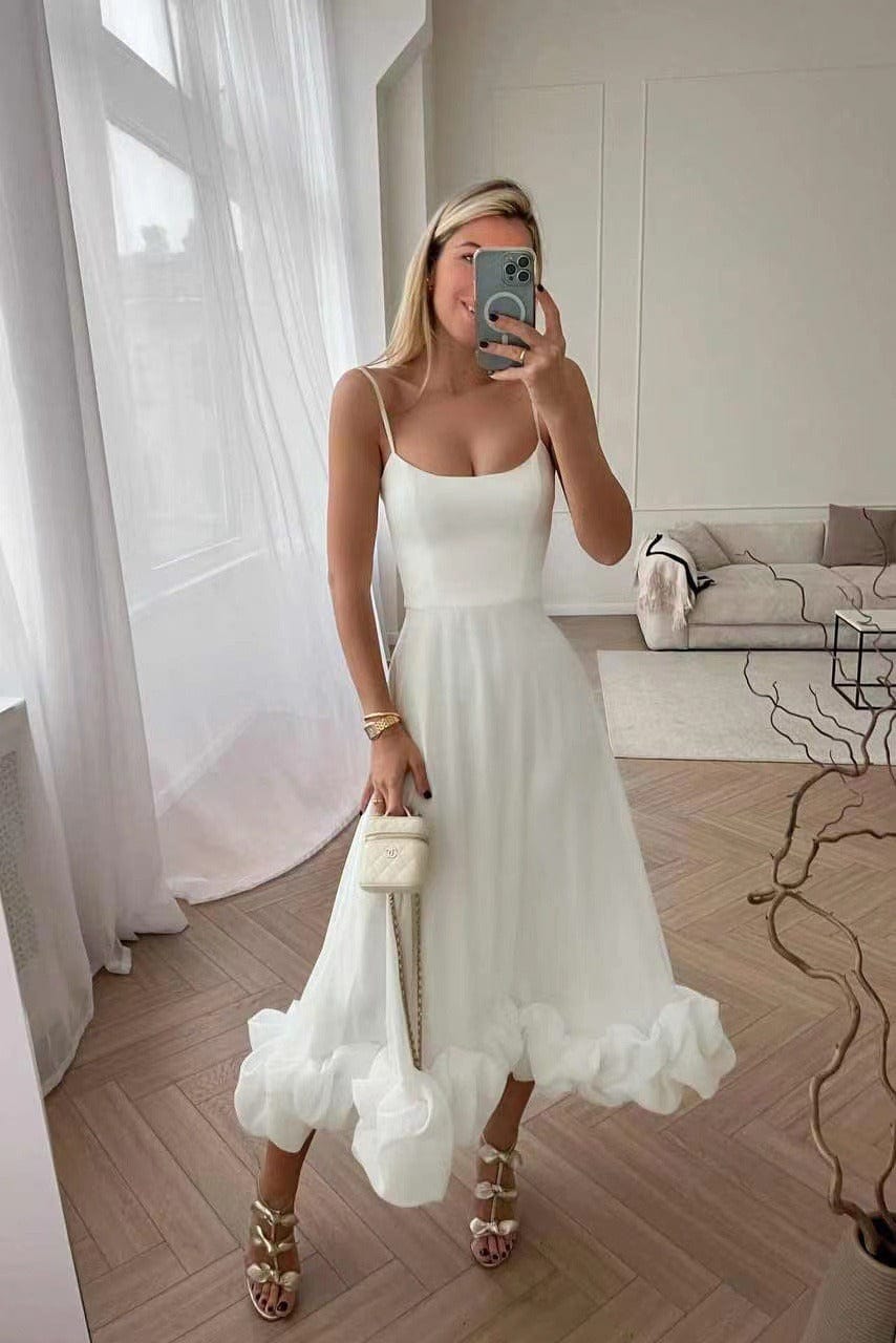 Rylie - Elegant Midi Dress with Floral Embellishments for Parties
