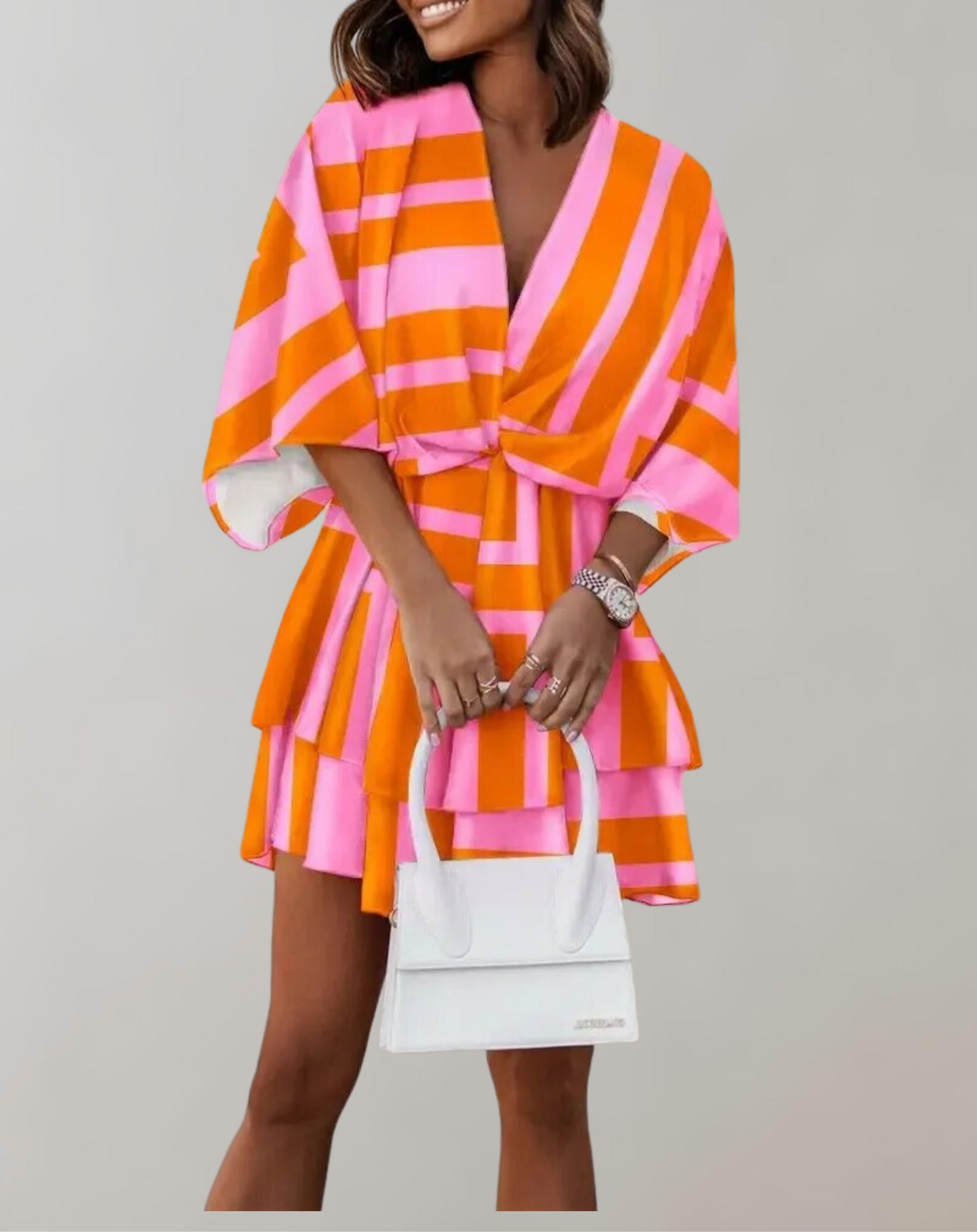 Valerie - Effortlessly Elegant Midi Dress with V-Neck and Batwing Design