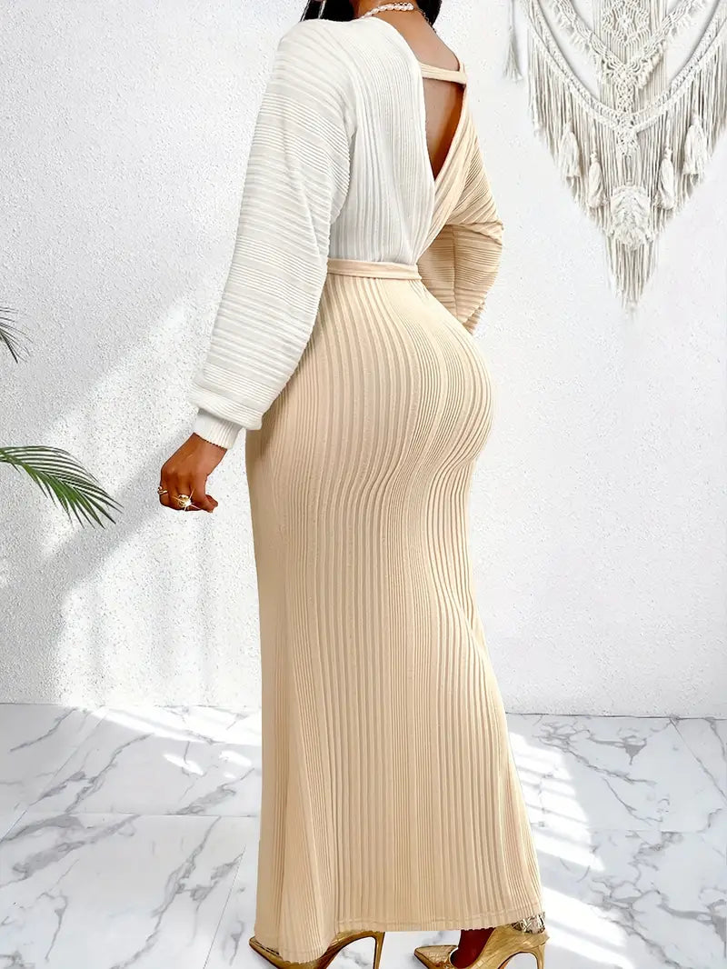 Rhianna - Elegant Long-Sleeved Maxi Dress with Tie Waist and Off-Shoulder Neckline