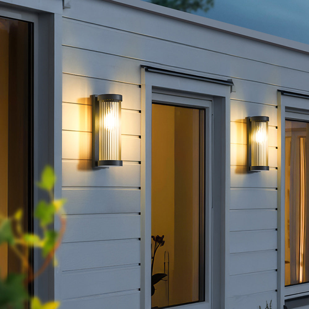 Solvaris – Outdoor Cylindrical Metal & Glass Wall Light