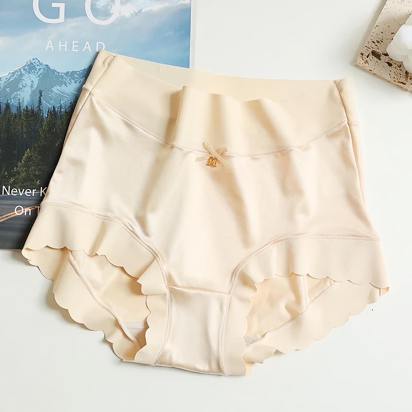 Clary - 5 Pieces of Seamless Satin Soft Women's Underwear Set