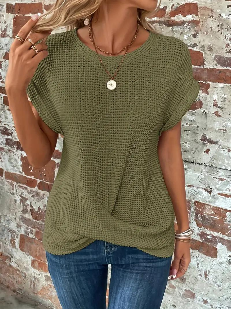 Courtney - Stylish Women's T-shirt Made from Luxurious Bamboo Fabric