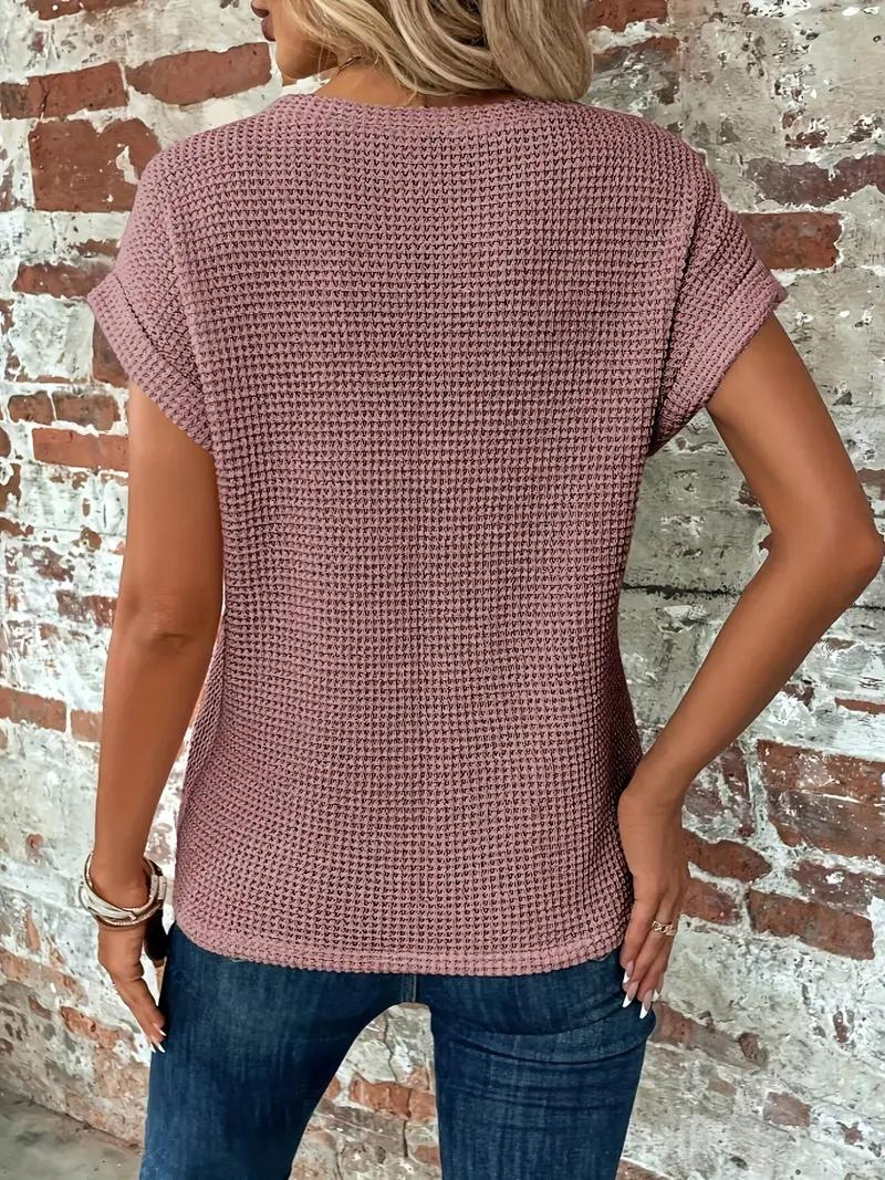 Courtney - Stylish Women's T-shirt Made from Luxurious Bamboo Fabric
